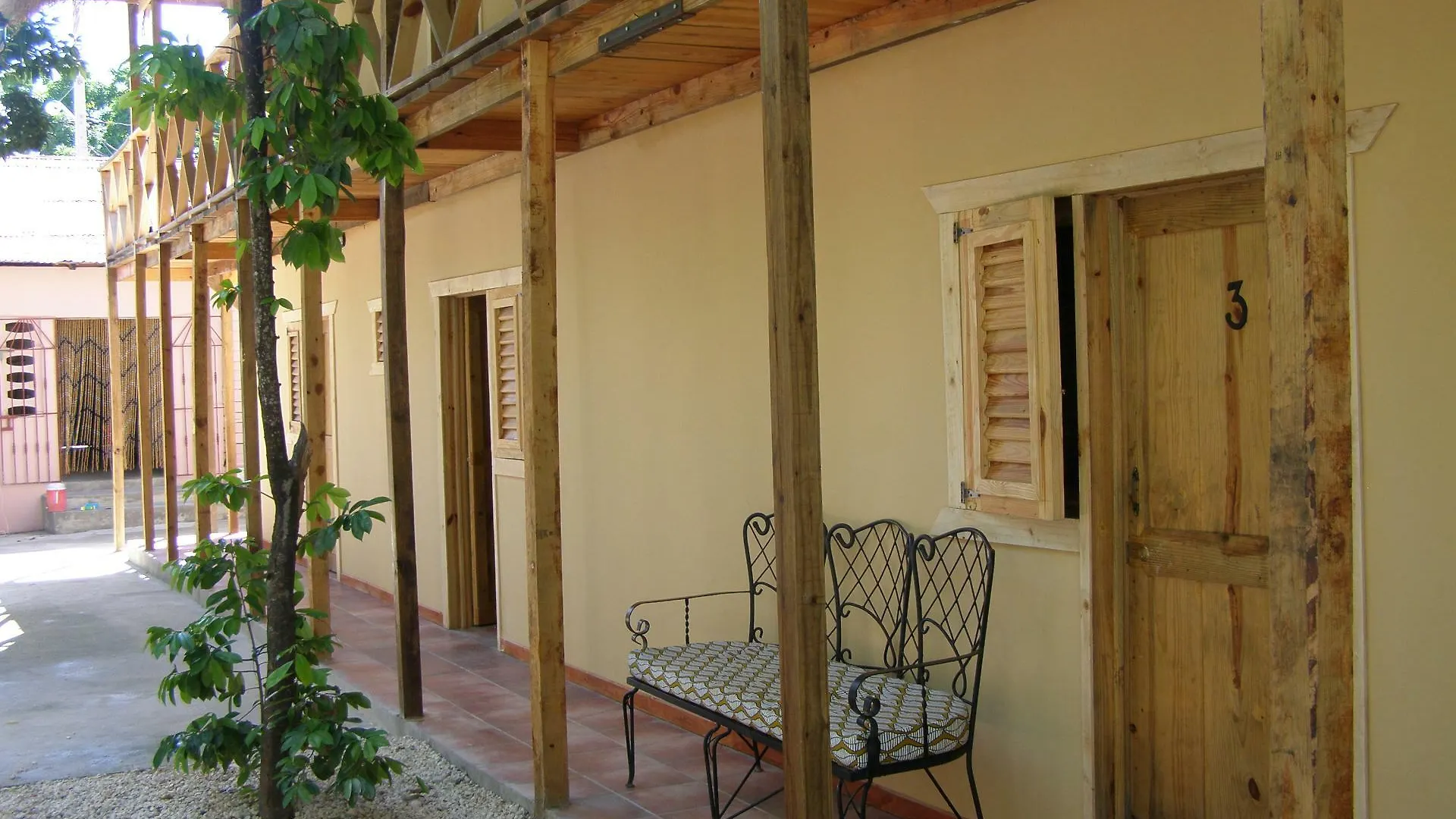 Hotel Loro Tuerto Barahona